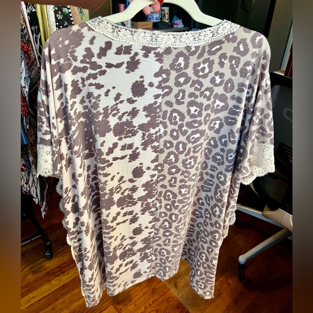Crazy Train Leopard And Cow Print Split Lace Trim… - image 2